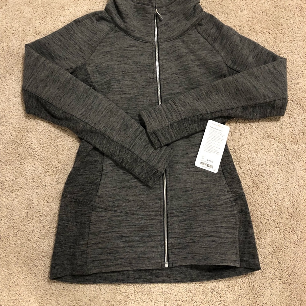 Lululemon Radiant Jacket NWT Size 12